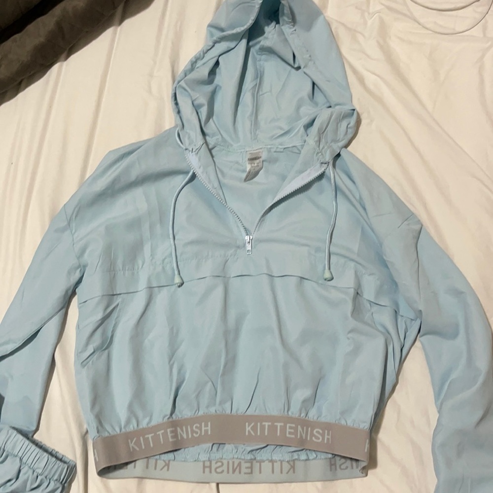 Kittenish Blue Active Top